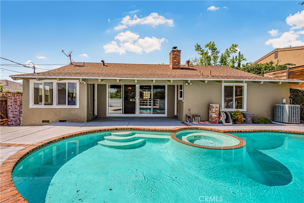 1111 Arbor Dell Road Los Angeles, CA 90041 - Photo 29 of 42