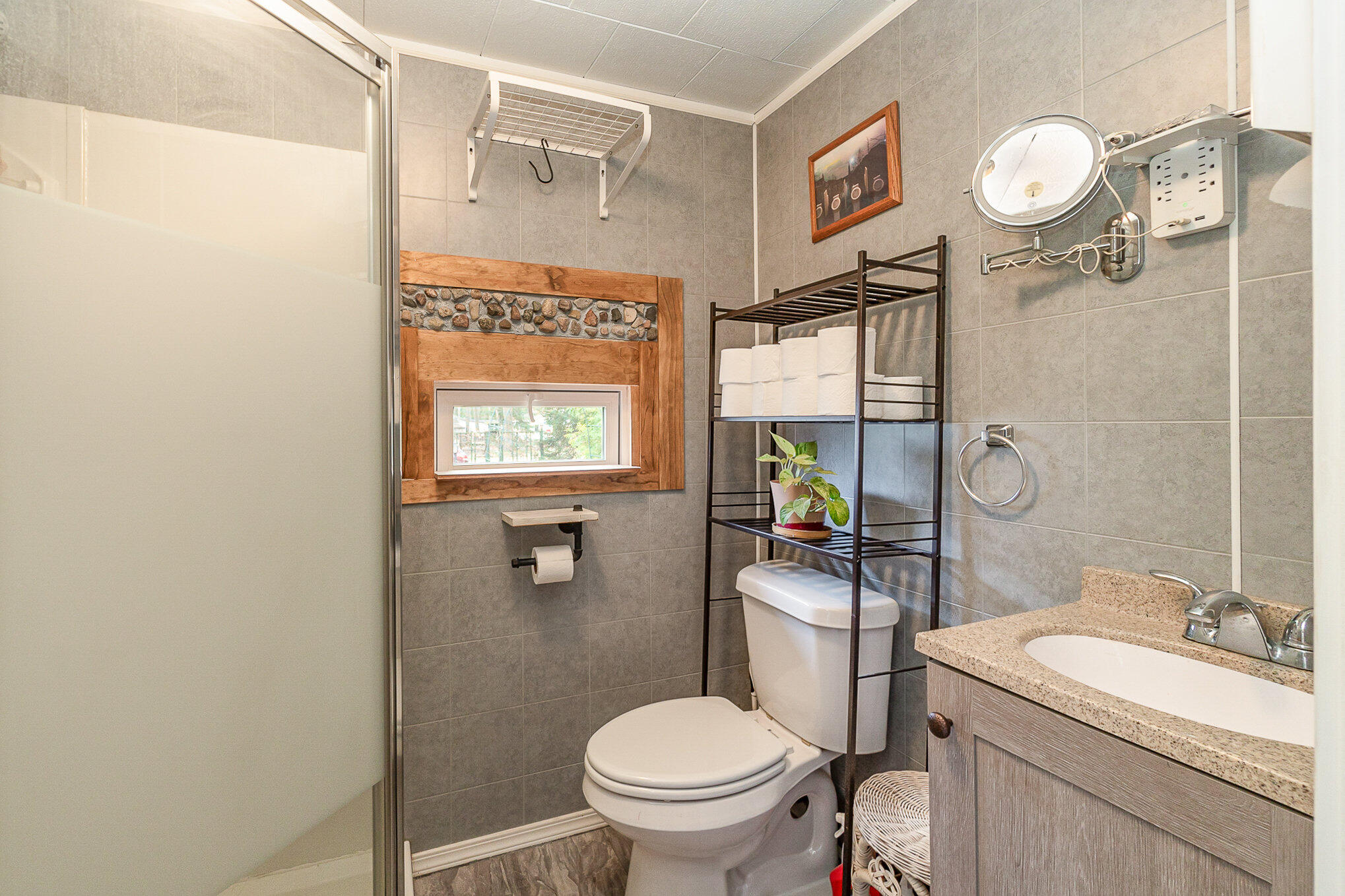 4120 Oak Ridge Drive Harrison, MI 48625 - Photo 17 of 30 017_nextdoorphotos_9-edit
