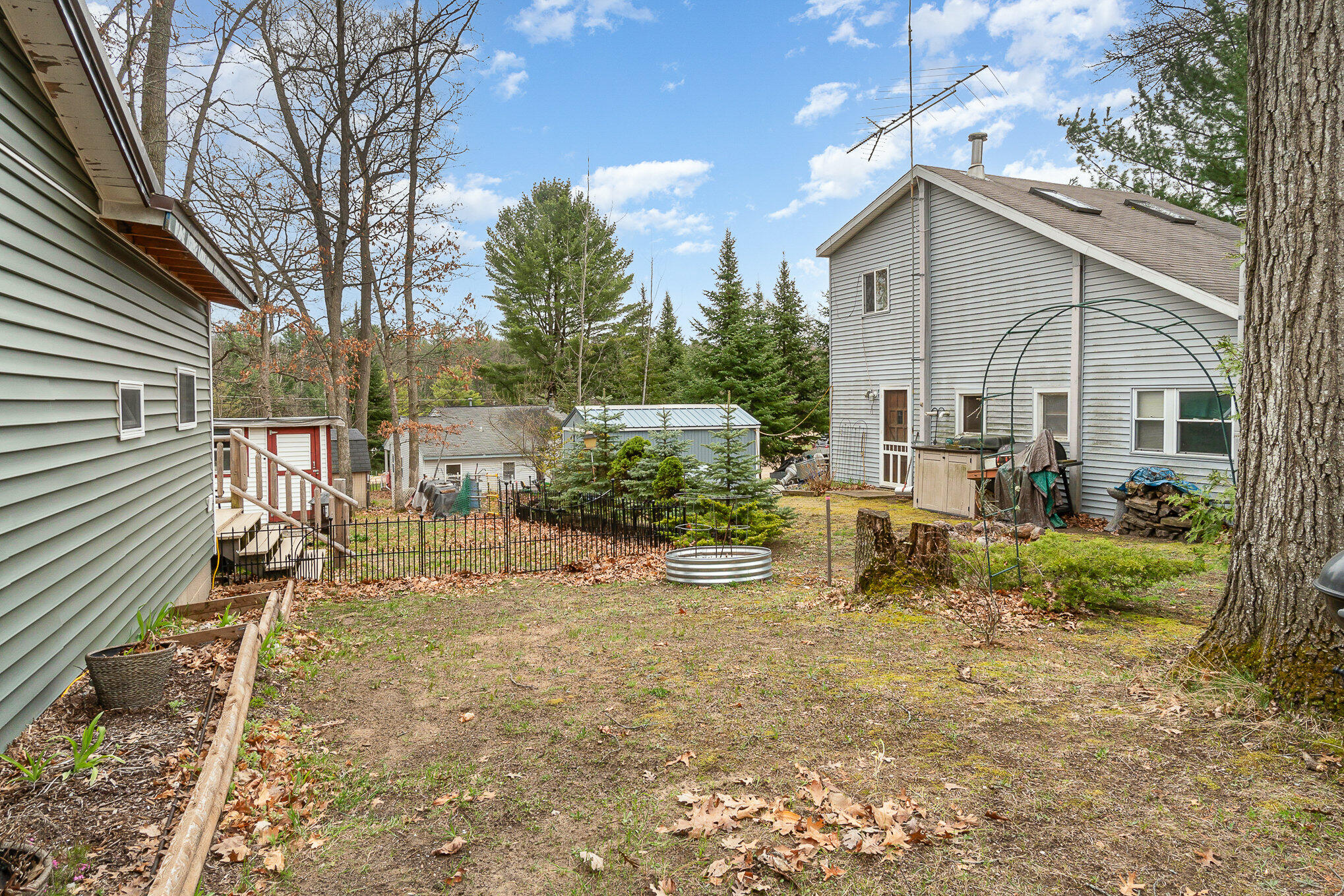 4120 Oak Ridge Drive Harrison, MI 48625 - Photo 22 of 30 022_nextdoorphotos_3-edit