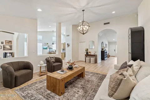 $850,000 | 11117 East Jenan Drive, Scottsdale, AZ 85259