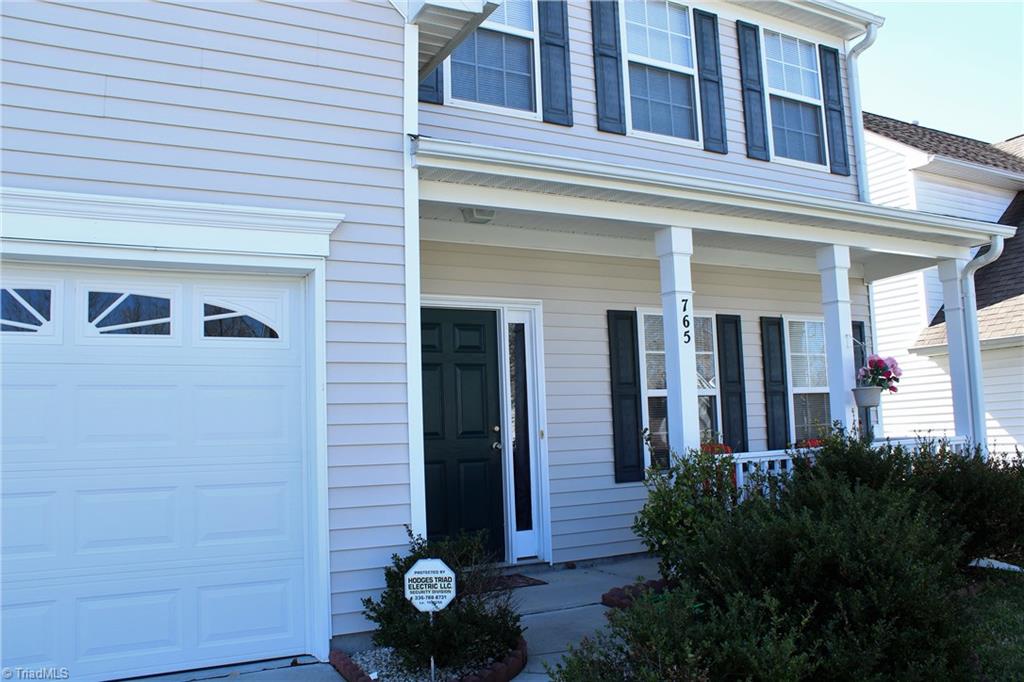 765 Spinning Wheel Point High Point, NC 27265 - Photo 3 of 30 Gallery Image 3