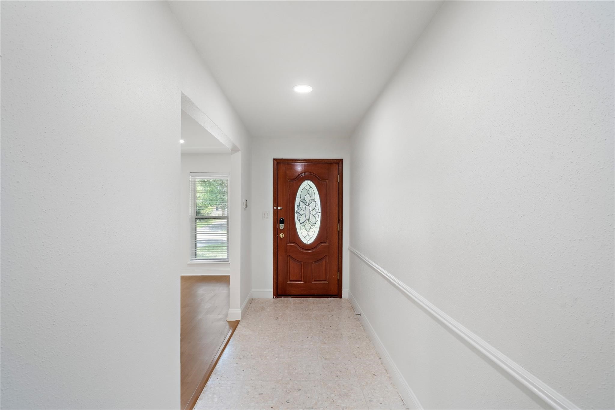 6007 Claridge Drive Houston, TX 77096 - Photo 27 of 38 a view of an empty room and window