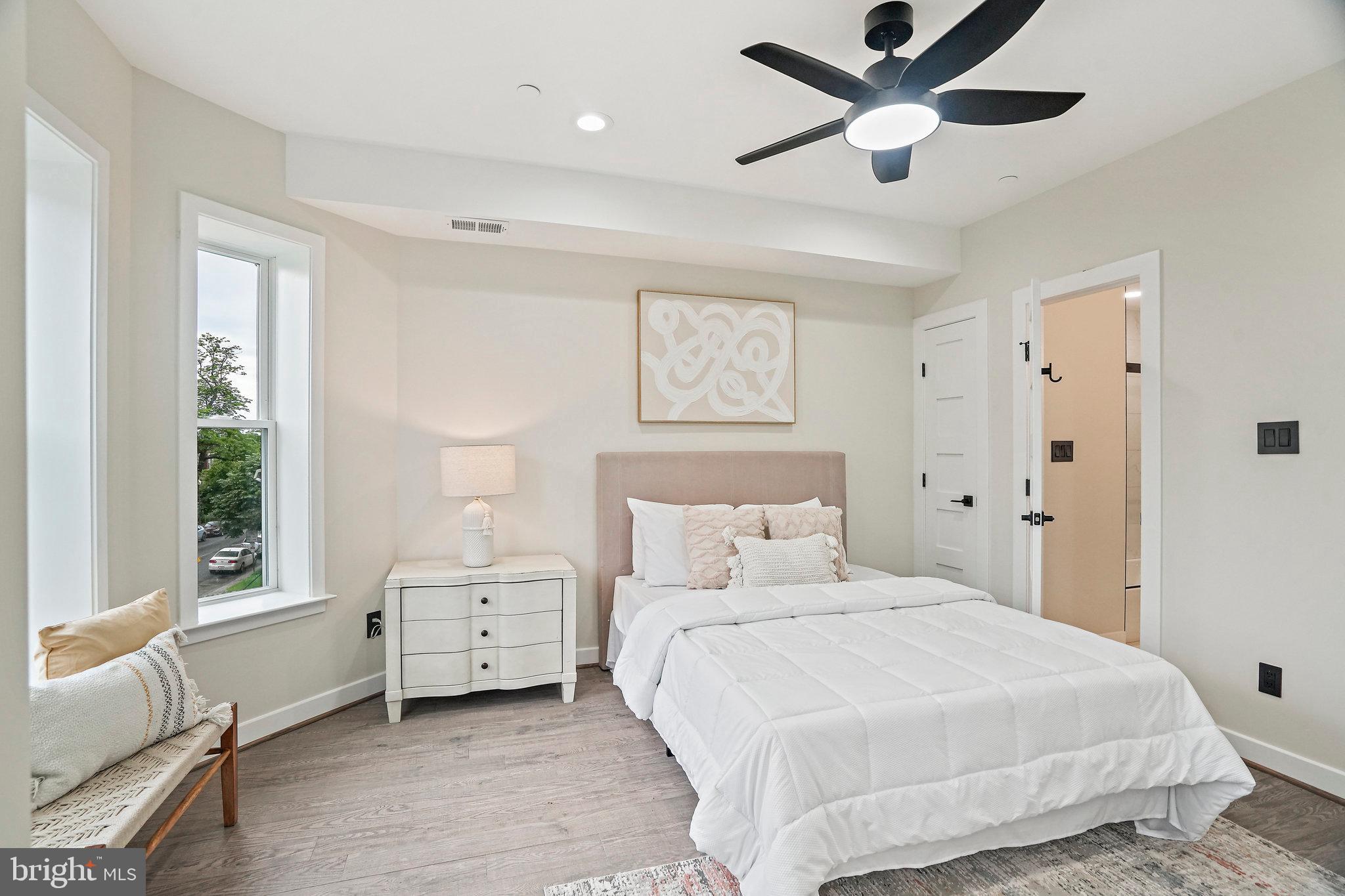 154 R Street Northeast Washington, DC 20002 - Photo 28 of 63