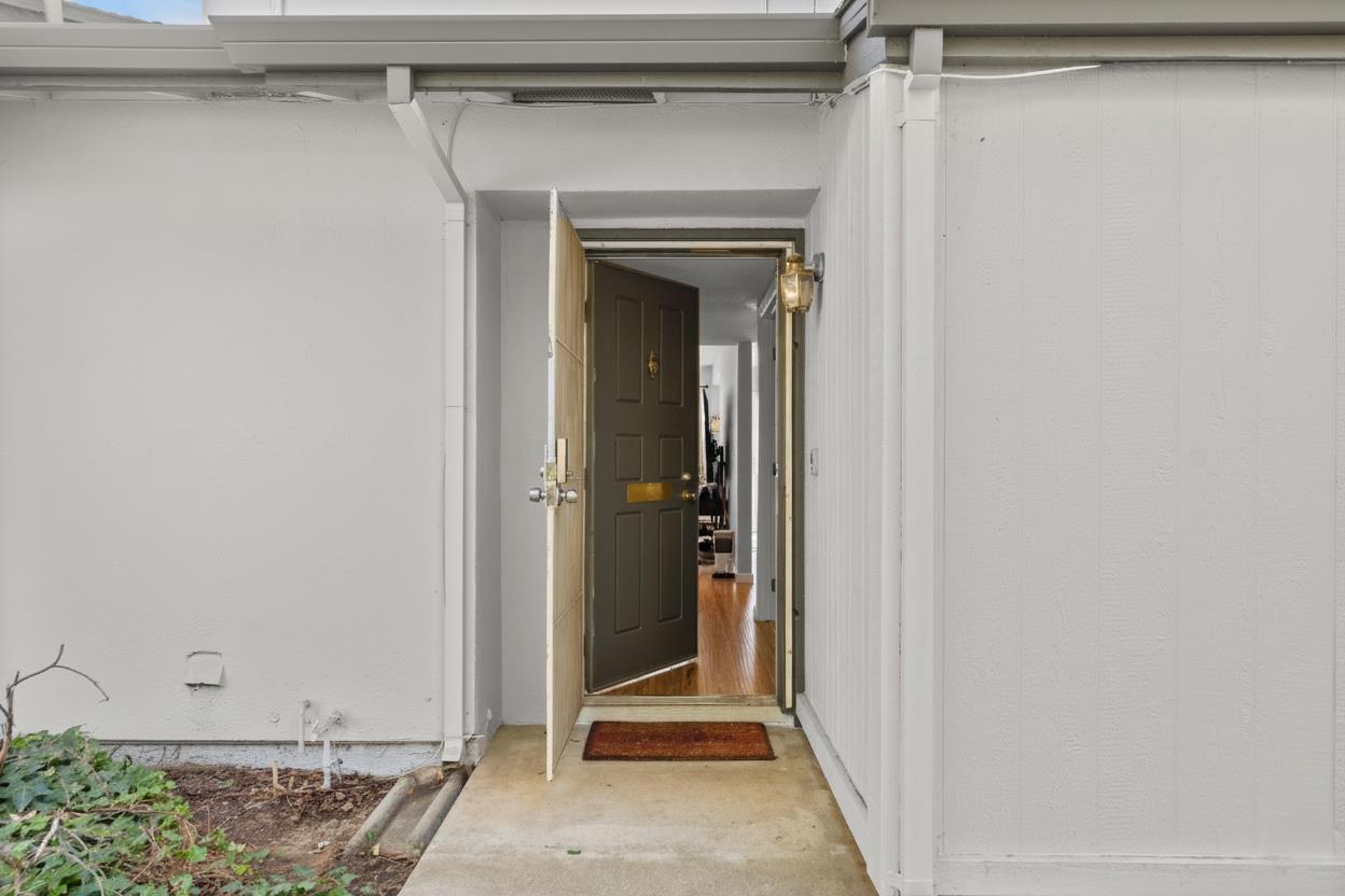 5861 Muldrow Road Sacramento, CA 95841 - Photo 5 of 38 a view of a small space