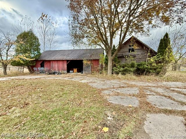 7448 Gale Road Grand Blanc, MI 48439 - Photo 24 of 58