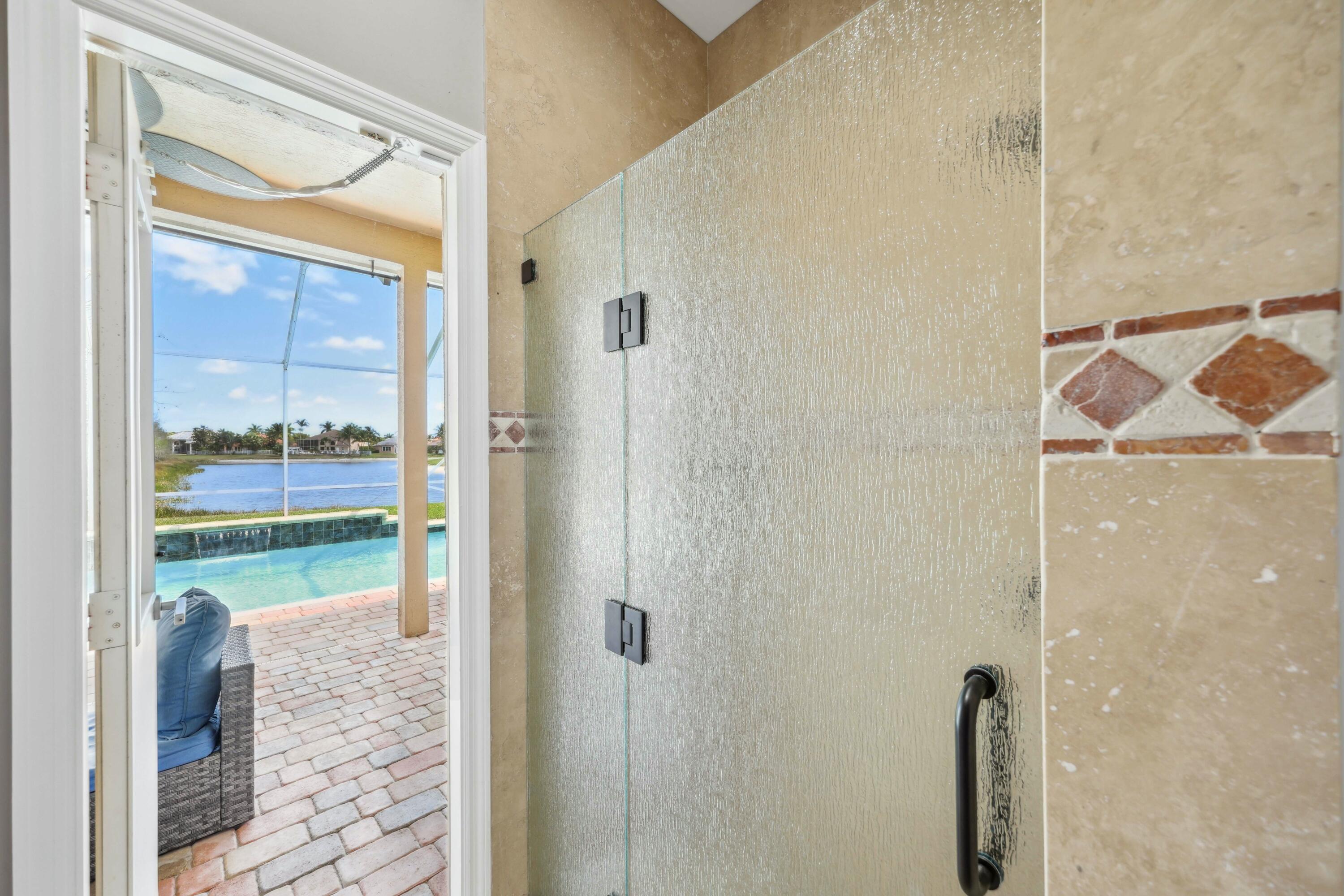 21632 Lynhurst Way Boca Raton, FL 33428 - Photo 29 of 43 Guest Bathroom 2