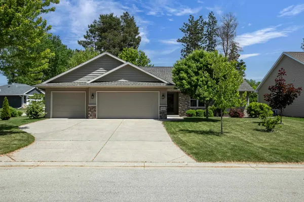$430,000 | 4800 Indigo Lane, Appleton, WI 54913