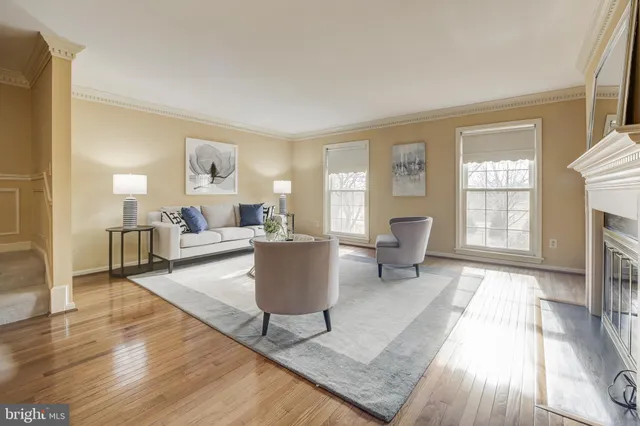 $750,000 | 10902 Wickshire Way, Unit F, Rockville, MD 20852