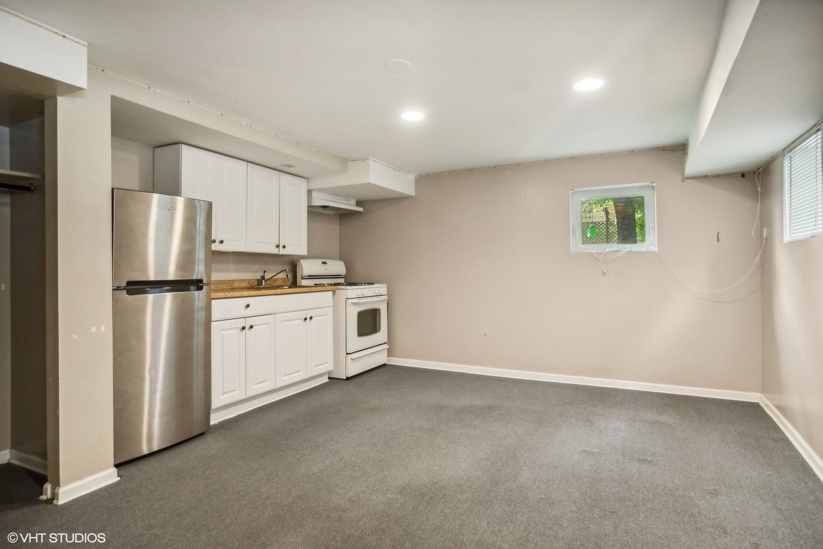 335 West Palatine Road Palatine, IL 60067 - Photo 27 of 33