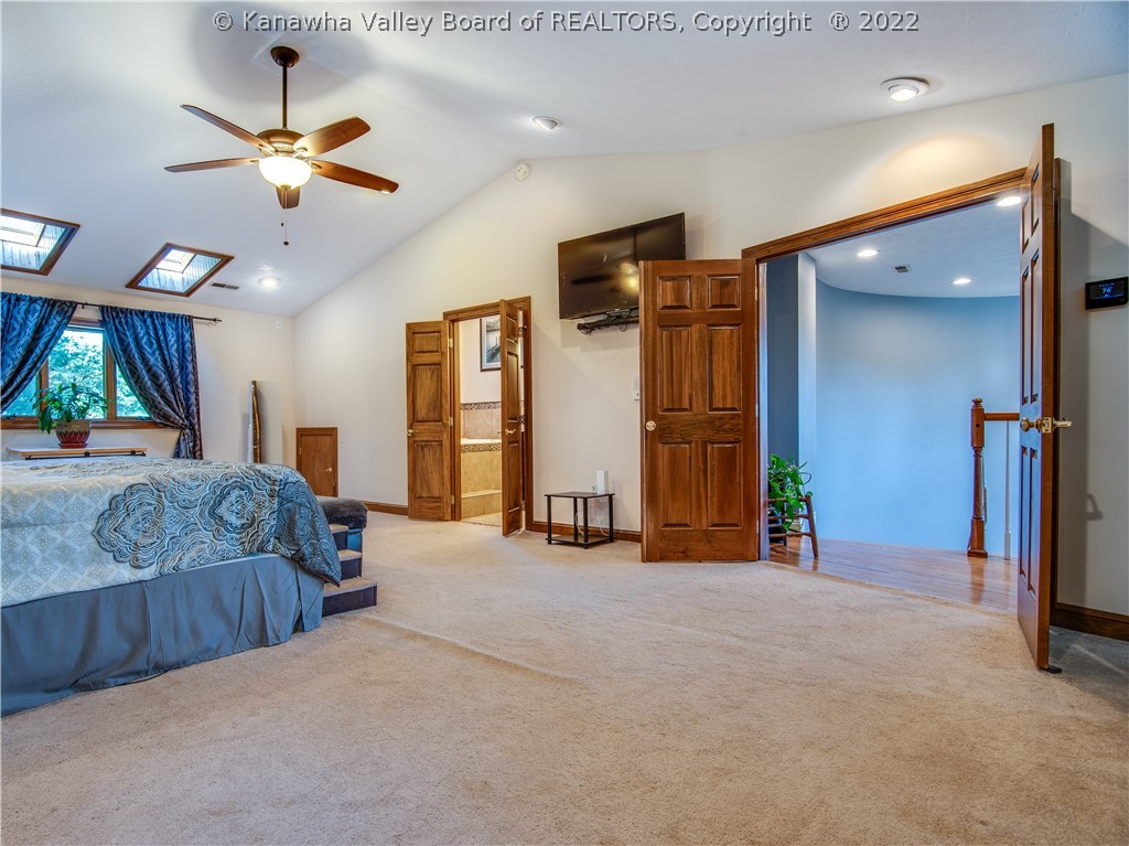 2299 Scott Depot Road Scott Depot, WV 25560 - Photo 12 of 34 Gallery Image 12
