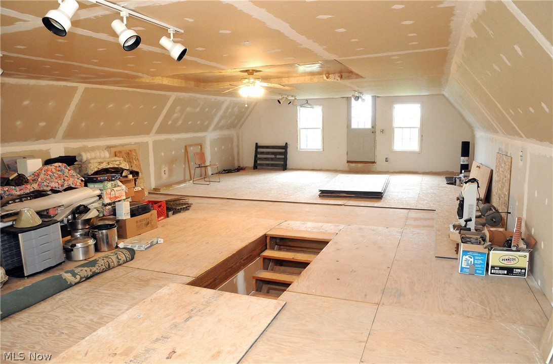 18265 Sligo Road Freeport, OH 43973 - Photo 4 of 35 Gallery Image 4