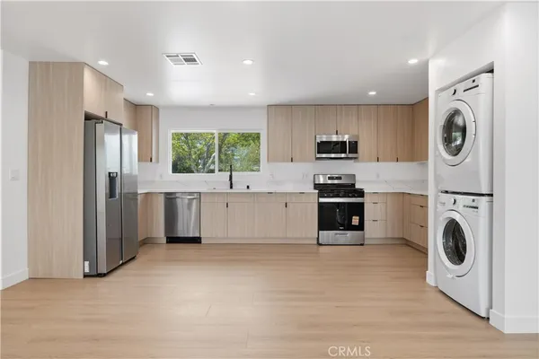 $4,500 | 17150 Mayall Street, Northridge, CA 91325
