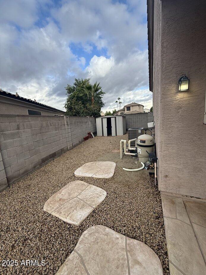 6079 West Irma Lane Glendale, AZ 85308 - Photo 30 of 33 swimming pool view with a sitting space