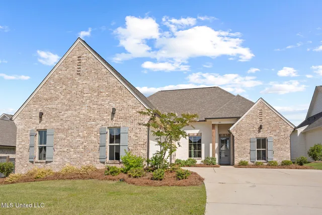$399,900 | 302 Wind Cove, Madison, MS 39110