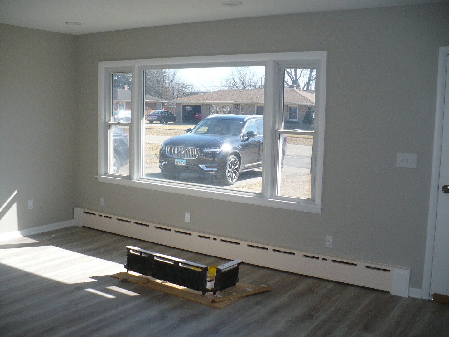 3125 Jo Ann Drive Joliet, IL 60431 - Photo 8 of 16 a room with wooden floor and a window