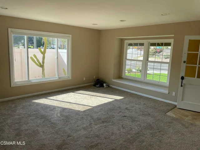 $998,500 | 276 Knollwood Drive, Newbury Park, CA 91320