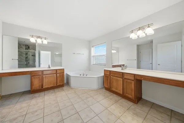 $485,000 | 402 Marshall Ash Street, Bolingbrook, IL 60490
