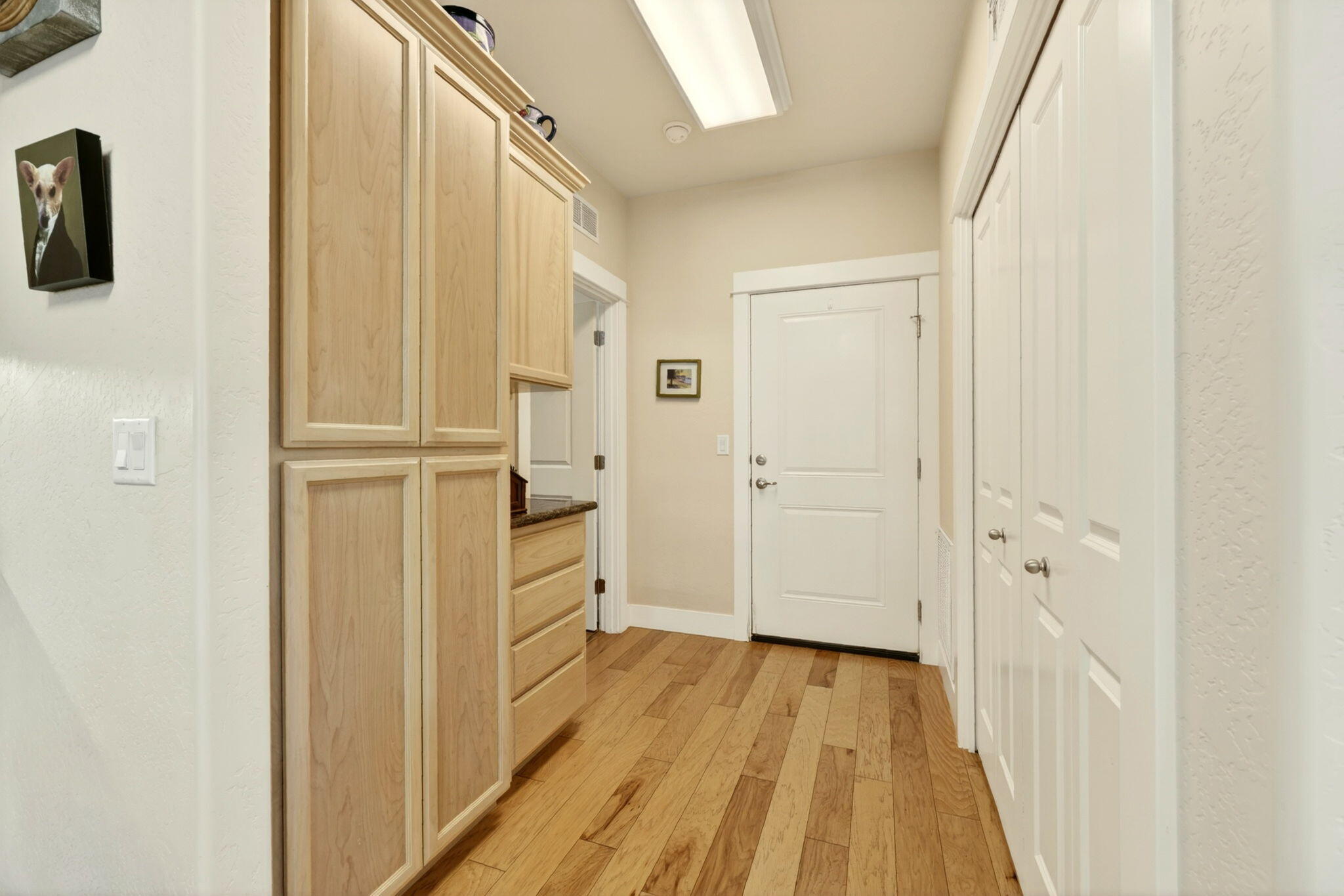1099 North Haskell Street Central Point, OR 97502 - Photo 18 of 26 Pantry and Laundry