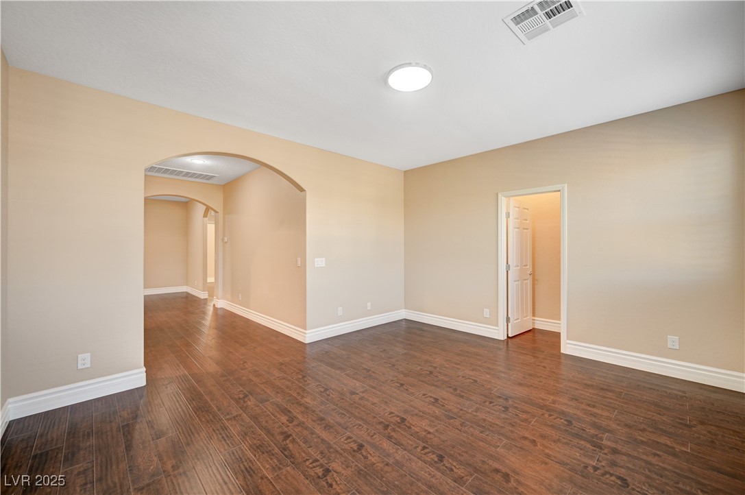 562 White Heart Road Las Vegas, NV 89148 - Photo 28 of 66 Gallery Image 28