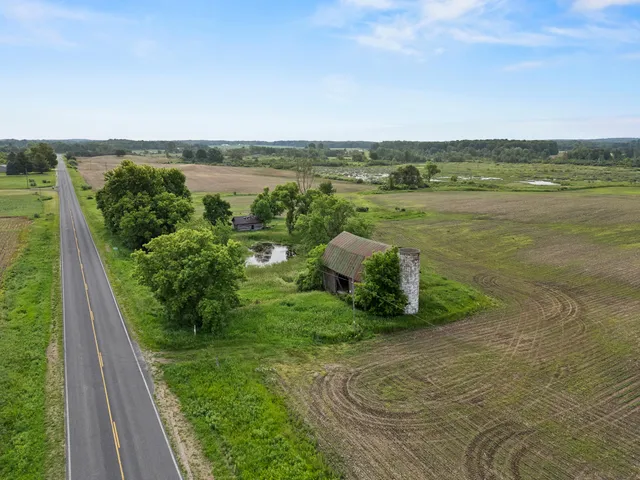 $595,000 | 3250 17 Mile Road, Barryton, MI 49305