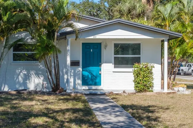 $459,000 | 301 43rd Avenue North, St. Petersburg, FL 33703