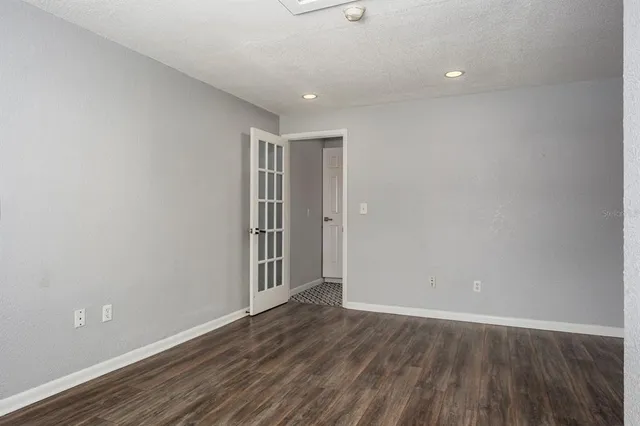 $459,000 | 301 43rd Avenue North, St. Petersburg, FL 33703