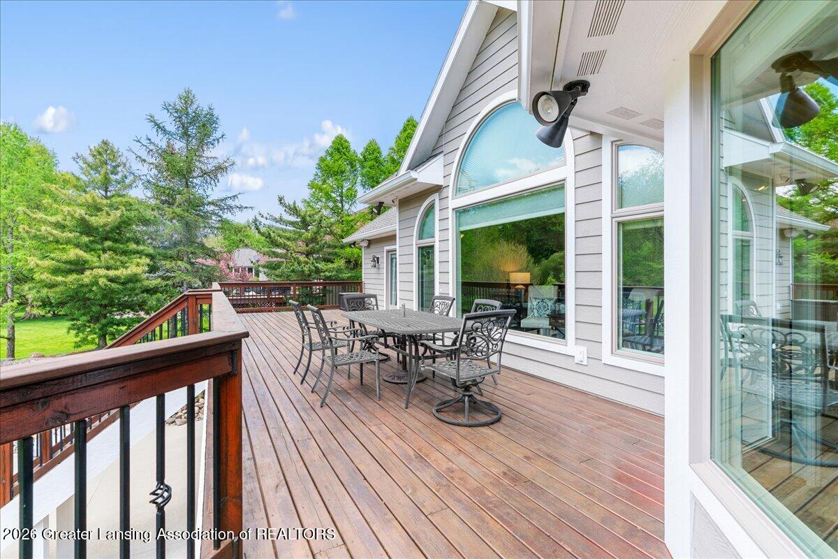 410 West Spring Meadows Lane Dewitt, MI 48820 - Photo 79 of 89 071-Media Jett - 31