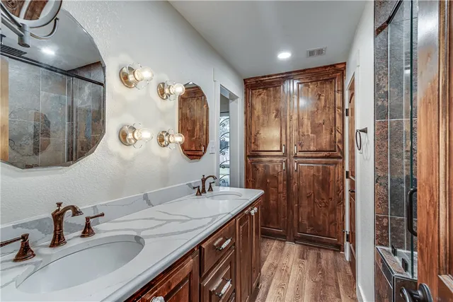 $679,900 | 3754 Ft Graham Road, West, TX 76691