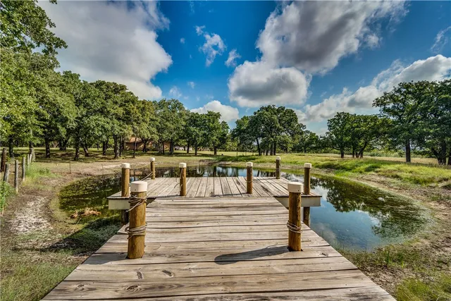$679,900 | 3754 Ft Graham Road, West, TX 76691