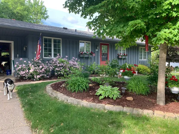 $389,900 | 2500 Interlachen Drive, Stillwater, MN 55082