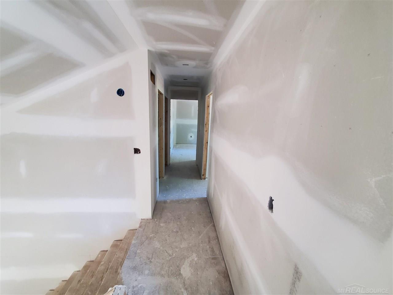 28927 Cotton Road New Baltimore, MI 48047 - Photo 10 of 12 50043235-9.JPG