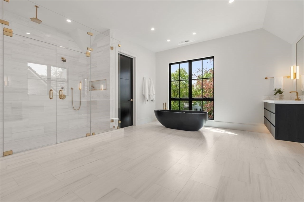 279 Fuller Street Newton, MA 02465 - Photo 33 of 42 a view of an empty room with a window