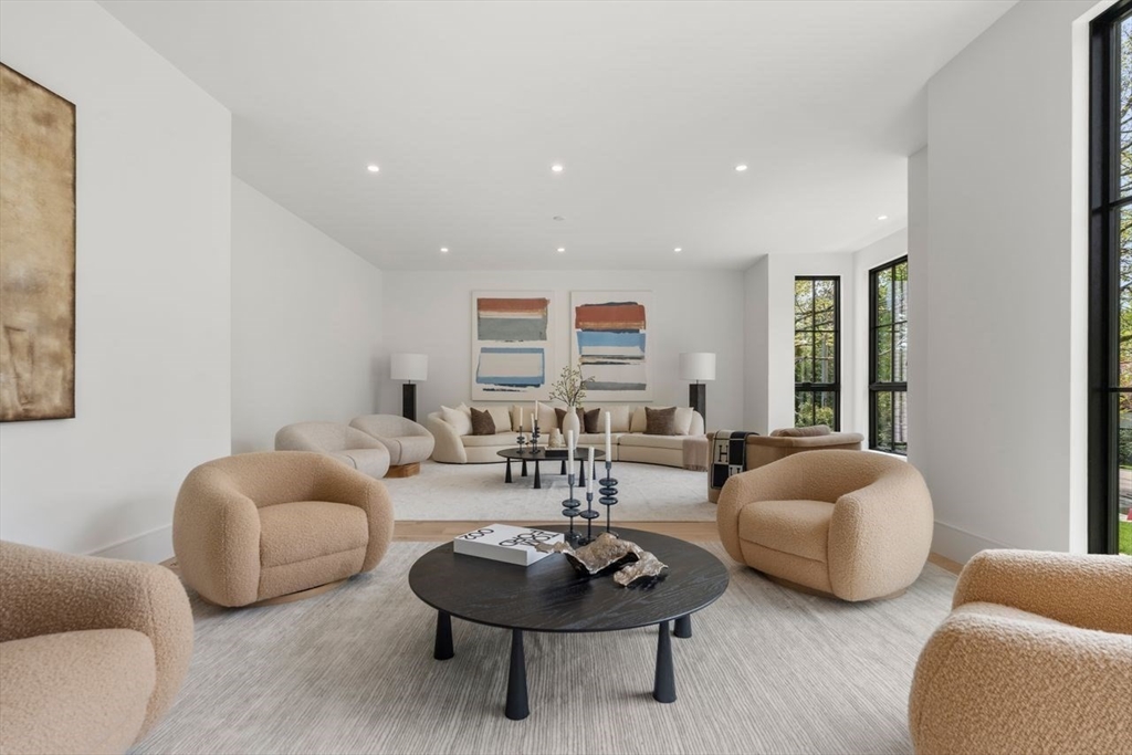 279 Fuller Street Newton, MA 02465 - Photo 6 of 42 a living room with furniture and a large window