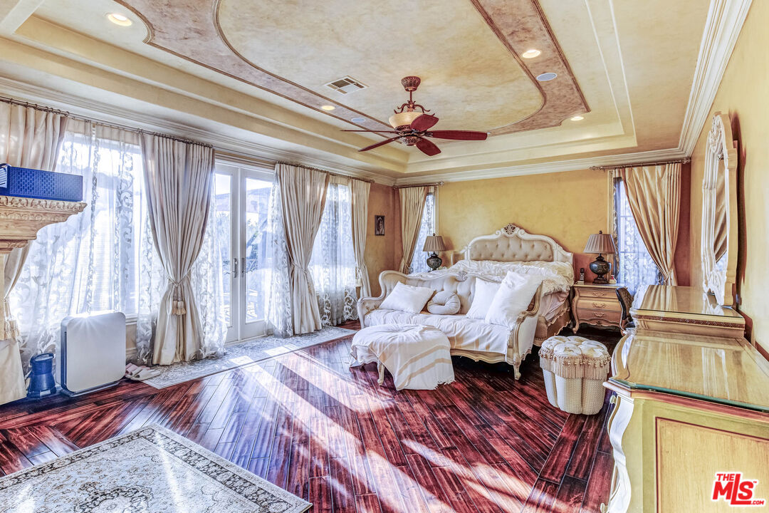 8336 Lexington Road Downey, CA 90241 - Photo 25 of 49 a bed room with a bed and a window