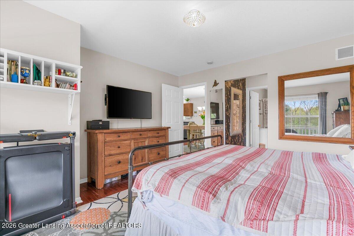 5049 South St Clair Road St. Johns, MI 48879 - Photo 20 of 48 44-Media Jett - 24
