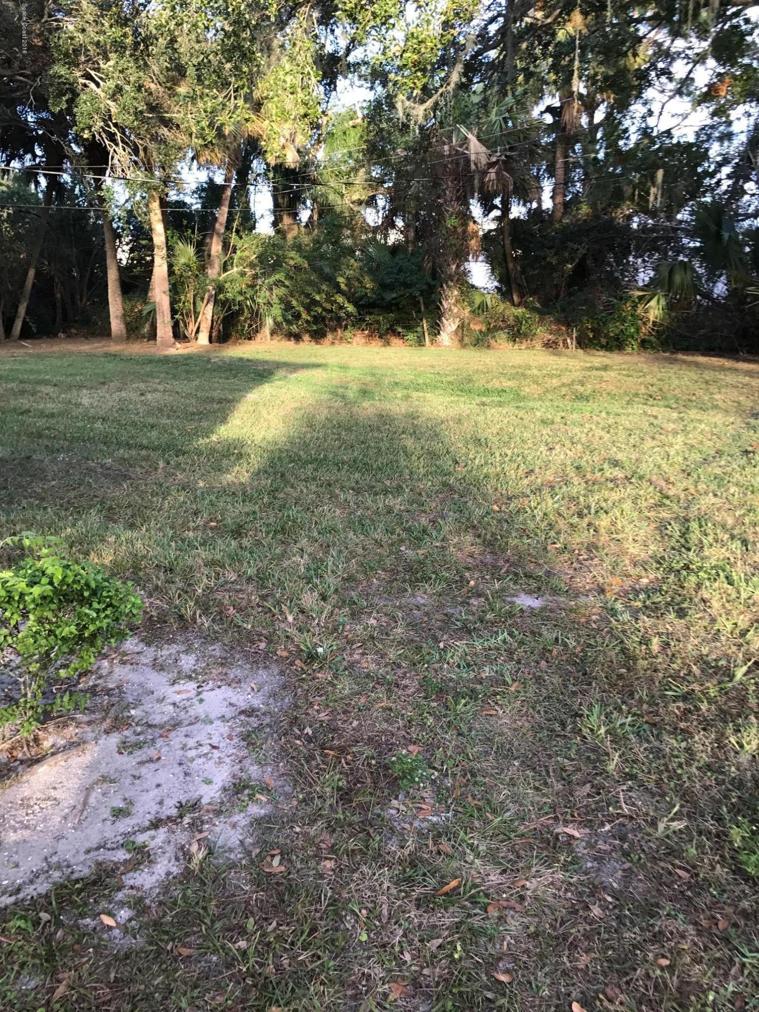 973 Lytton Road Melbourne, FL 32934 - Photo 3 of 6 IMG_0232