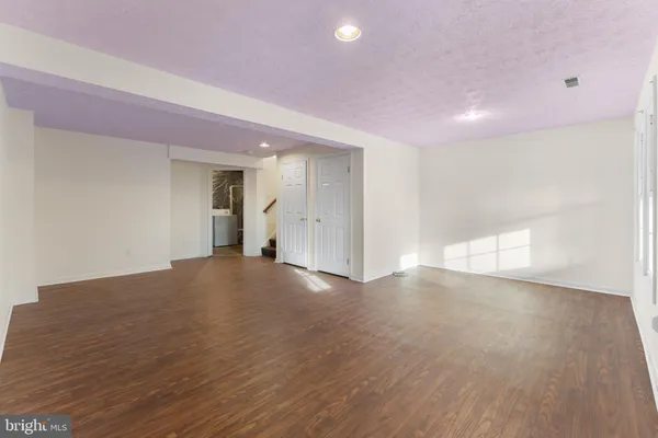 $2,800 | 2126 Commissary Circle, Odenton, MD 21113