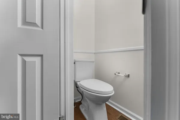 $2,800 | 2126 Commissary Circle, Odenton, MD 21113