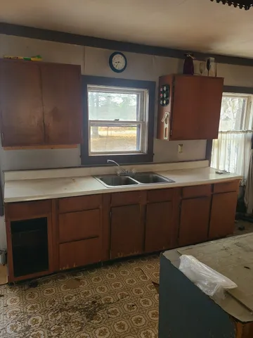 $65,000 | 2377 Elliottsville Road, Willimantic, ME 04443