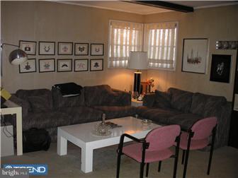 705 Pembroke Road Jenkintown, PA 19046 - Photo 7 of 9 Family Room
