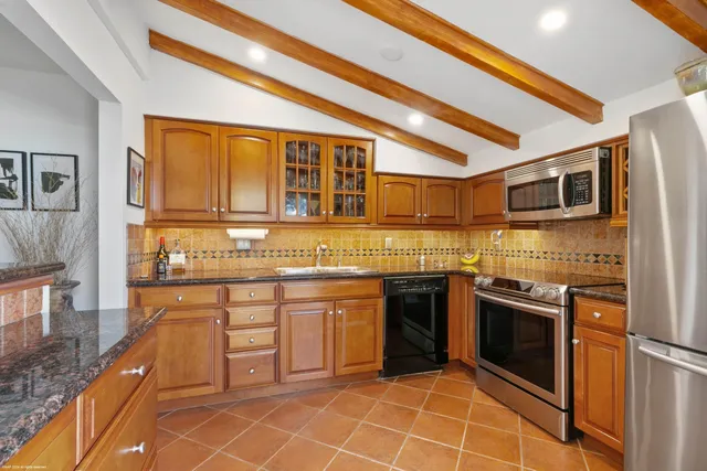 $4,000 | 208 Sims Creek Drive, Jupiter, FL 33458