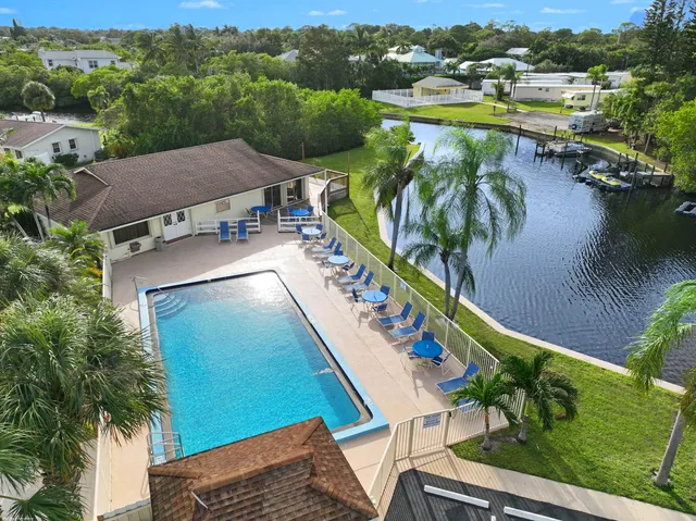 $4,000 | 208 Sims Creek Drive, Jupiter, FL 33458