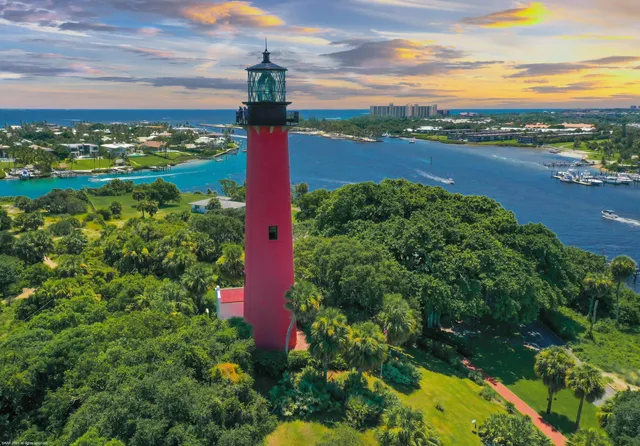 $4,000 | 208 Sims Creek Drive, Jupiter, FL 33458