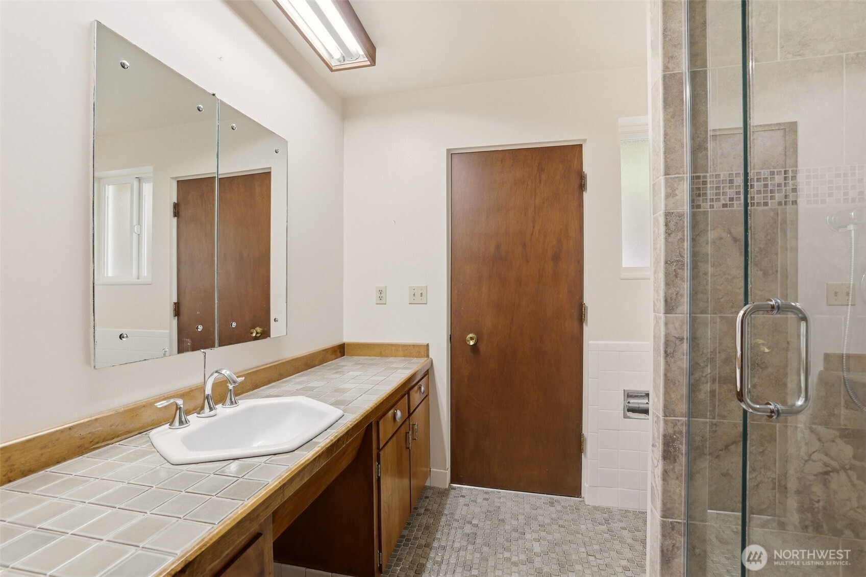 8957 188th Street Southwest Edmonds, WA 98026 - Photo 25 of 36