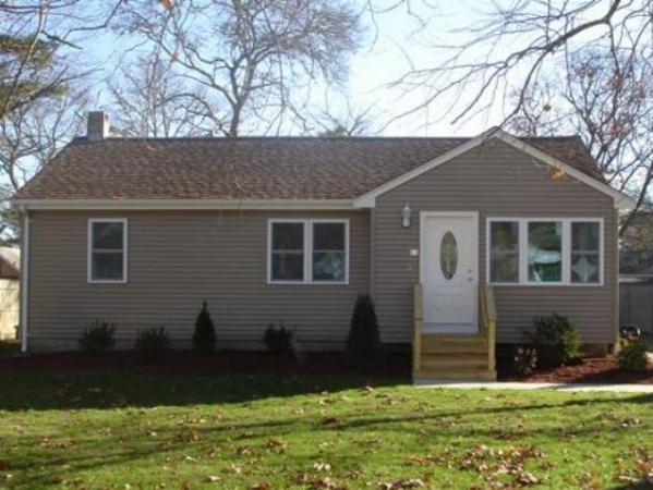 84 Martin Street Wareham, MA 02532 - Photo 1 of 17 Gallery Image 1