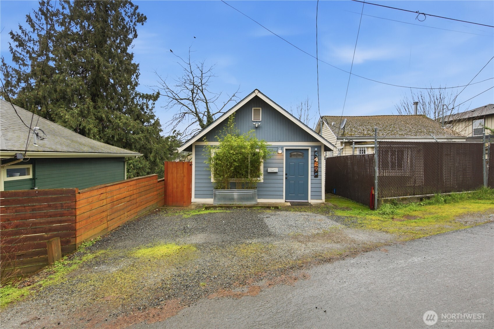 5429 Renton Avenue South Seattle, WA 98118 - Photo 2 of 18