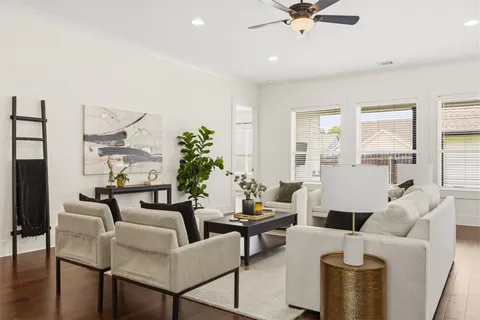 $625,000 | 1009 Scenic Drive, Georgetown, TX 78626