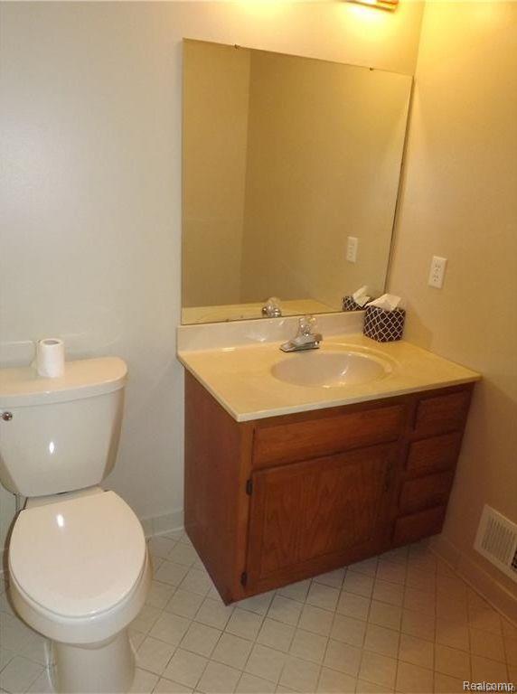 3677 John R Road Rochester Hills, MI 48307 - Photo 10 of 15