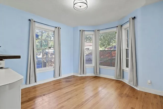 $215,000 | 1129 North Riverside Drive, Fort Worth, TX 76111