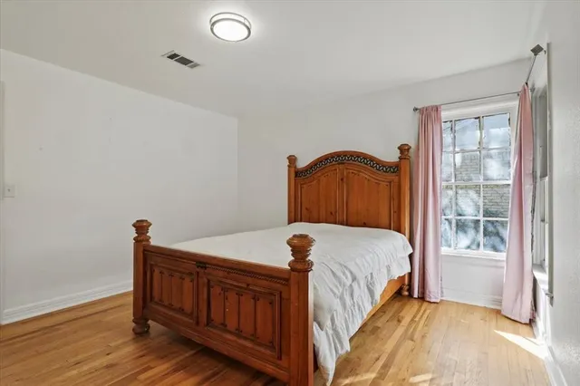 $215,000 | 1129 North Riverside Drive, Fort Worth, TX 76111